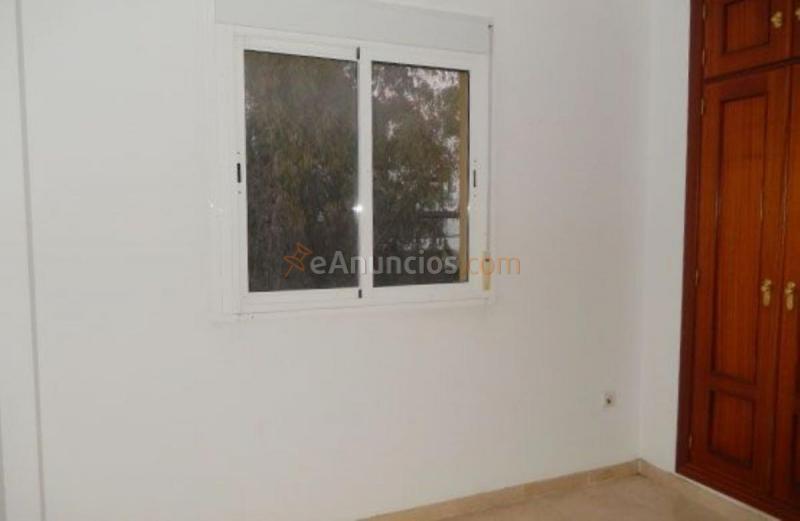 Adosado en venta en  Bellavista, Urbanizaciones, Benalmádena