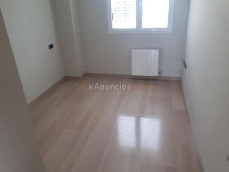 Adosado en alquiler en  Dalias, Campolivar, Godella