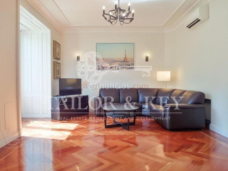 Apartamento en alquiler en Calle de Velázquez, Salamanca, Madrid