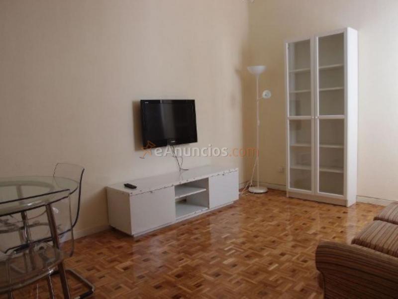 Apartamento en alquiler en Calle de Blasco de Garay, Chamberí, Madrid