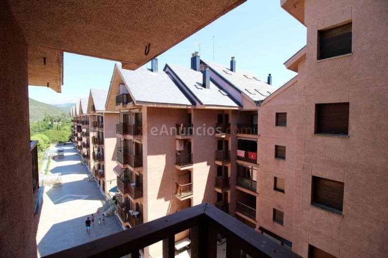 Apartamento en venta en Calle Infanta Doña Sancha, Casco Urbano, Jaca