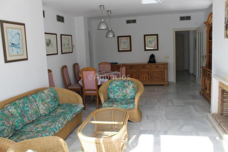 Atico en venta en  Nagüeles-Milla de Oro, Marbella