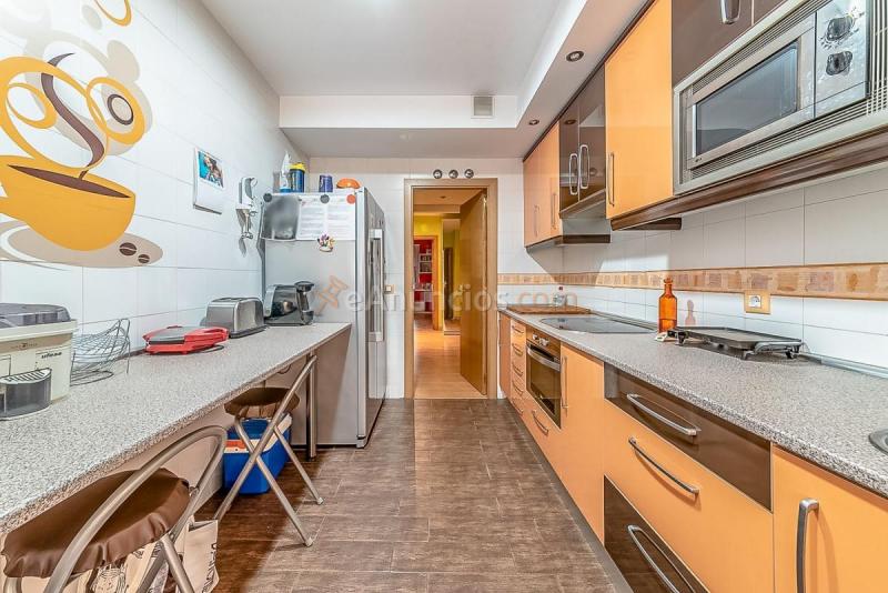Apartamento en venta en  Parla Este, Parla
