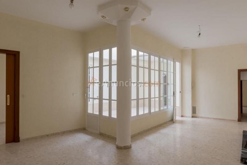 Adosado en venta en  Santiago - Coronación, Jerez de la Frontera