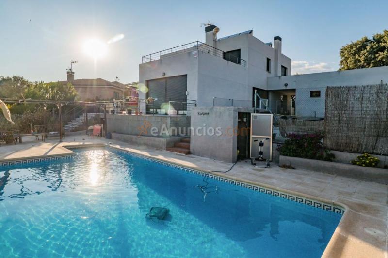 Adosado en venta en  Valdeaveruelo