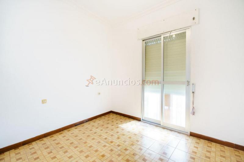 Adosado en venta en  La Algaba