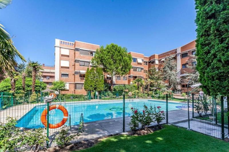 Apartamento en venta en  Zona Avenida Europa, Pozuelo de Alarcón