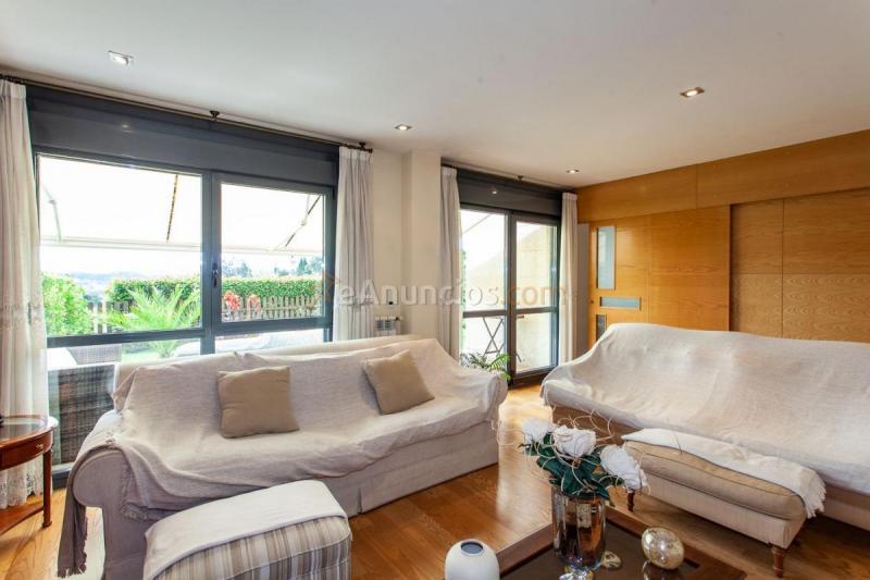 Adosado en venta en  San Lazaro - Meixonfrio, Santiago de Compostela