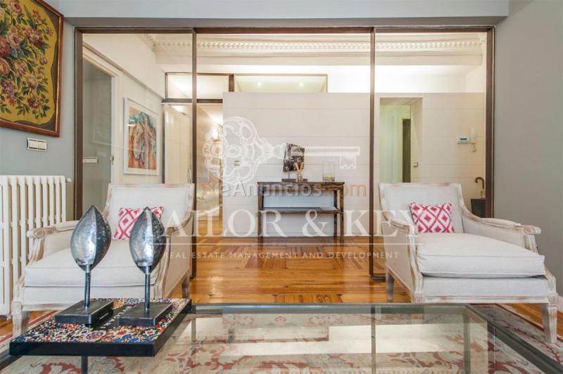 Apartamento en venta en  Chamberí, Madrid