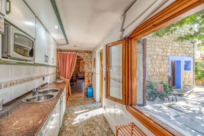 Casa Rural en venta en  Luna