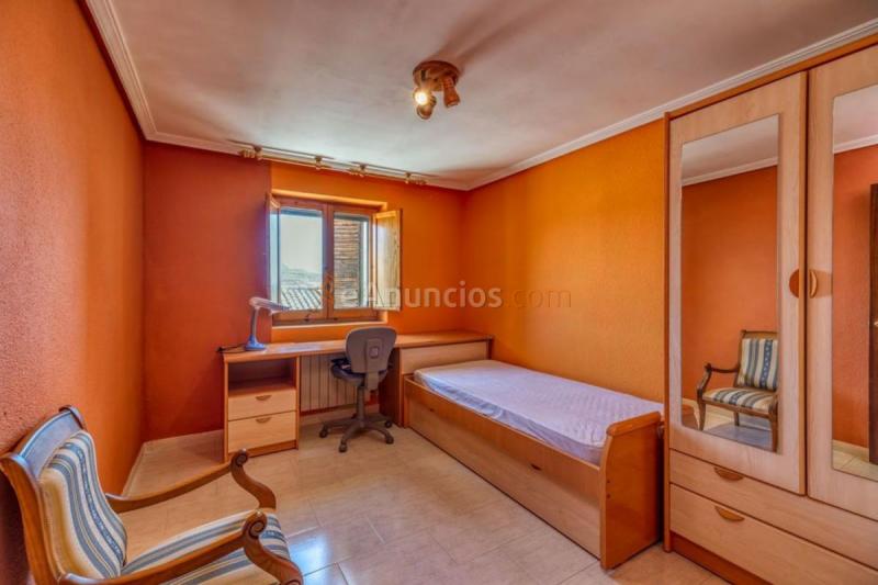 Casa Rural en venta en  Luna