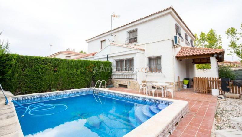 Adosado en venta en  Haygon - Universidad, San Vicente del Raspeig