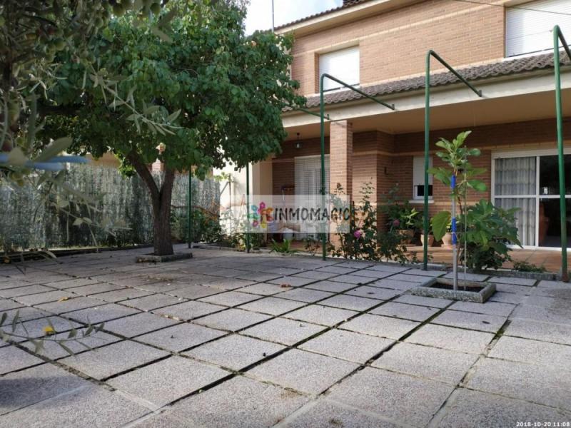 Casa en venta en  Camarena