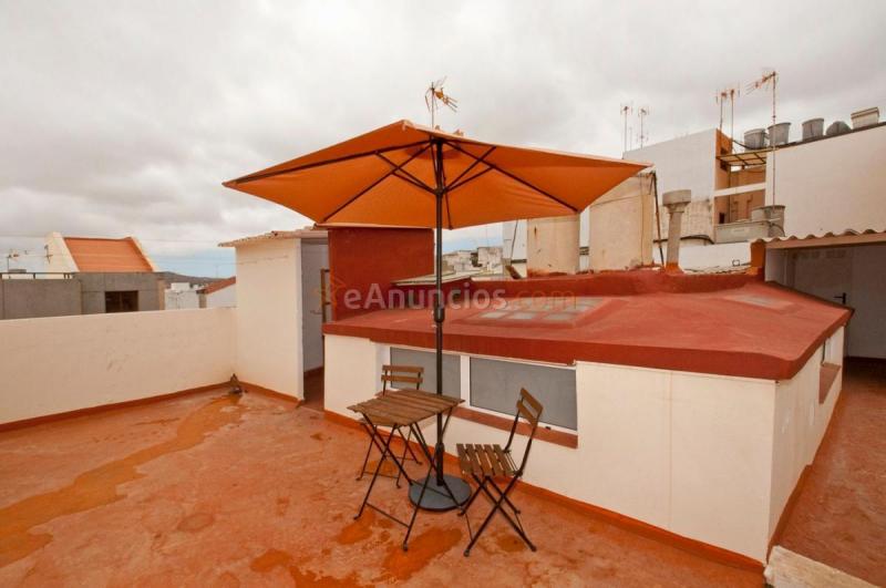 Adosado en venta en  San Gregorio, Telde