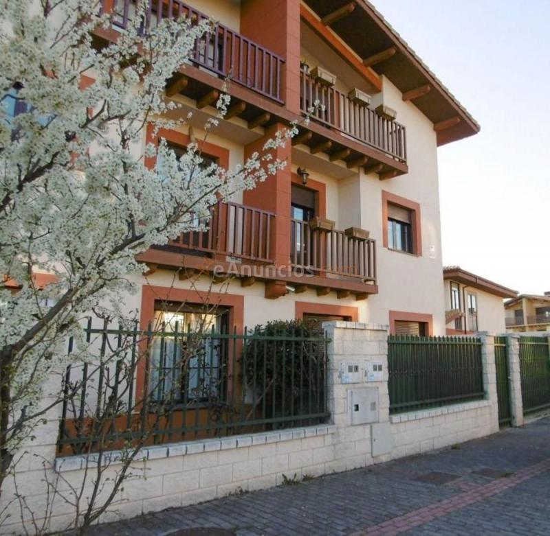 Casa en venta en  JUAN RAMON JIMENEZ, Cardeñadijo