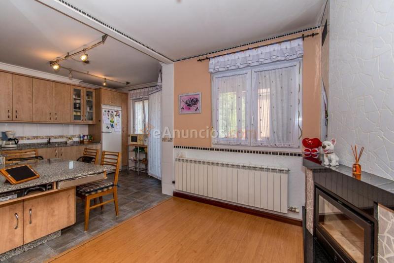 Adosado en venta en  Trobajo del Camino, San Andrés del Rabanedo