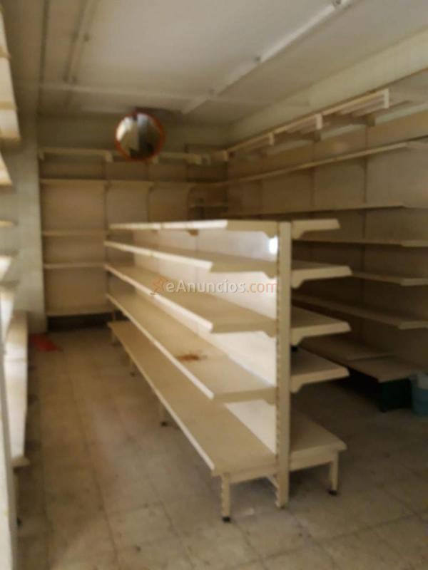 Local Comercial en venta en  Zarzaquemada, Leganés