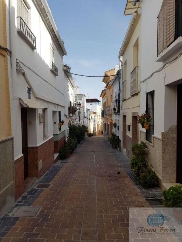 Adosado en venta en  Coin