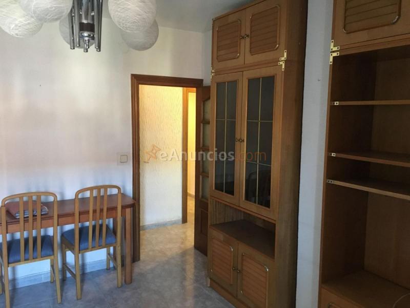 Apartamento en alquiler en Calle Villardondiego, Vicálvaro, Madrid
