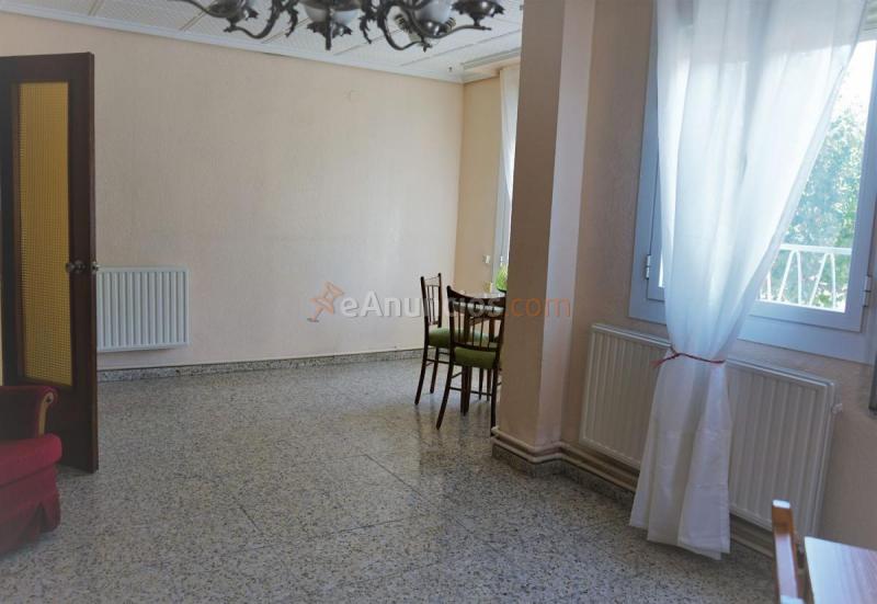 Apartamento en venta en Avenida Arrabal, Requena