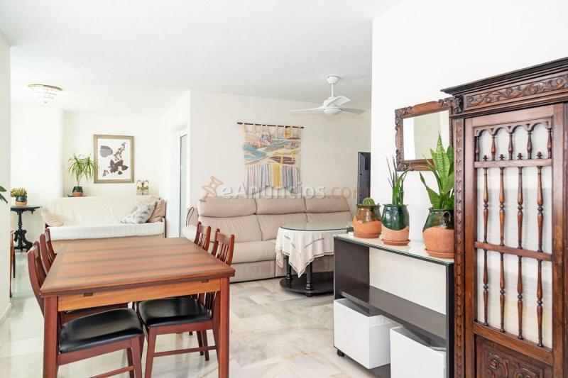 Apartamento en venta en  Zona Sohail, Fuengirola