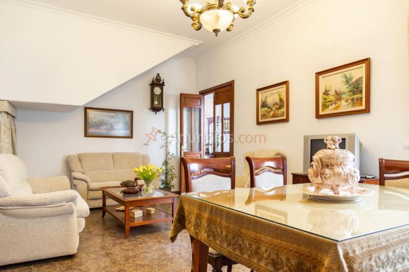 Adosado en venta en Calle José María Carretero, Montilla