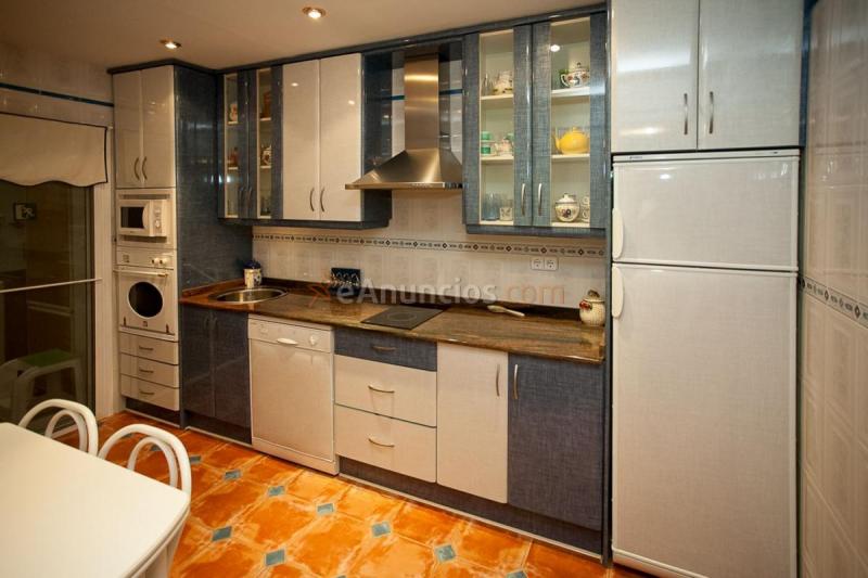 Adosado en venta en  Ciruelos