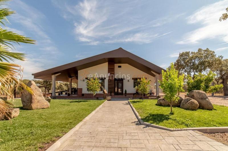 Adosado en venta en  San Roman de los Montes