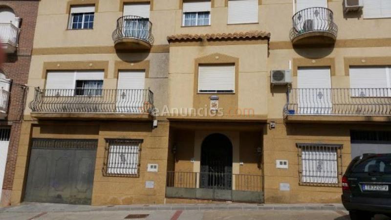 Adosado en venta en  Quéntar