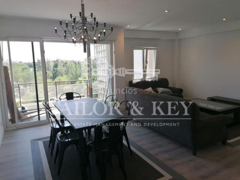 Apartamento en alquiler en Calle Puerto Rico, Chamartín, Madrid