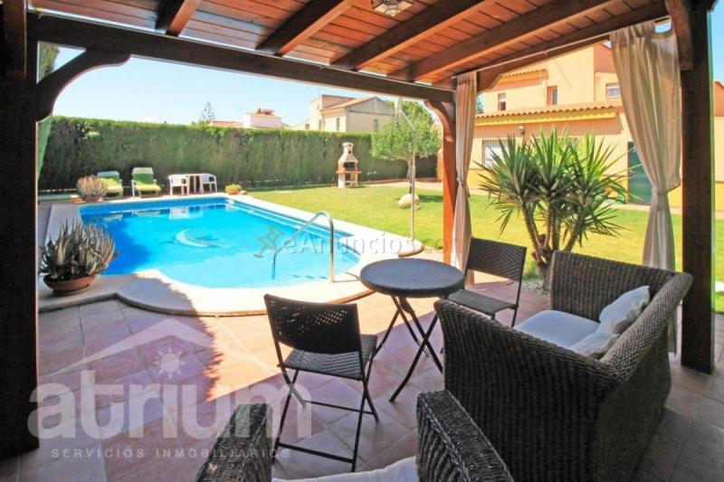 Adosado en venta en  Urbanización Flor del Loreto, Loreto, Espartinas