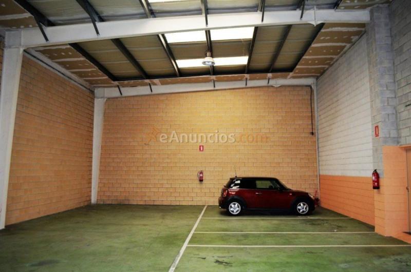 Edificio en venta en  Galar