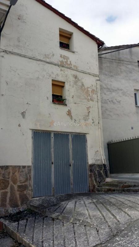 Adosado en venta en  Ayegui