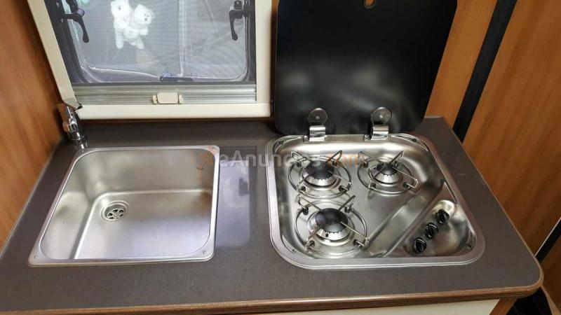 Renault Master Minibus Autocaravana Rimor Katamarano 9 - 7 Plazas viajar y dormir