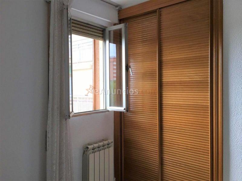 Apartamento en venta en  San Blas, Madrid