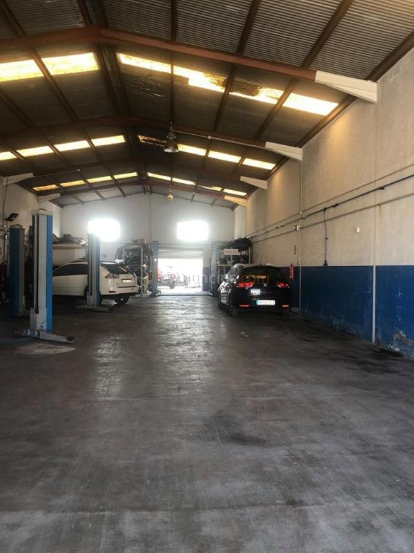 Se traspasa taller mecánico