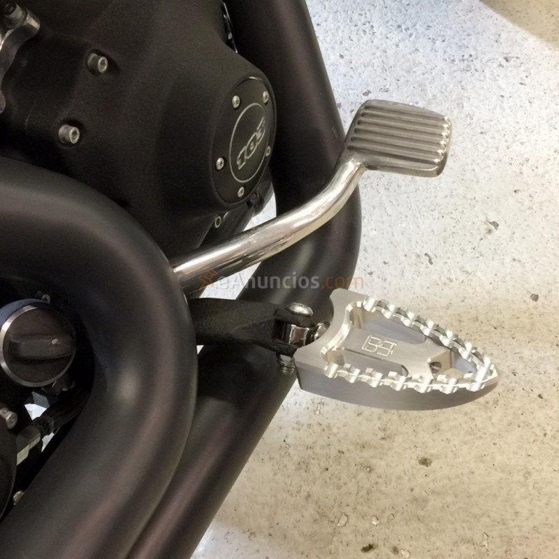 Estriberas meat hooks brass balls aluminio harley davidson