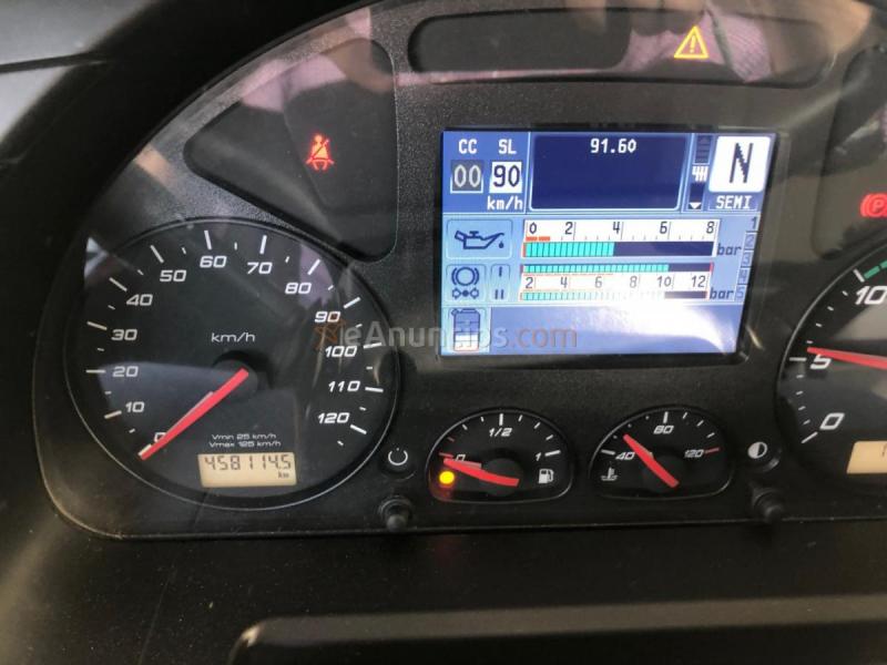 Tractora IVECO Hi Way AS440S46TP EEV techo bajo