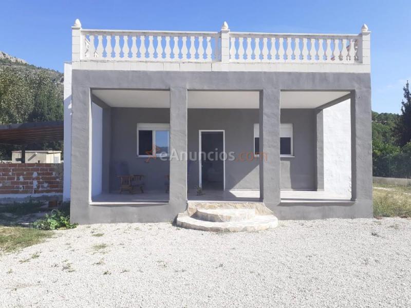 Chalet con terreno - Marchuquera