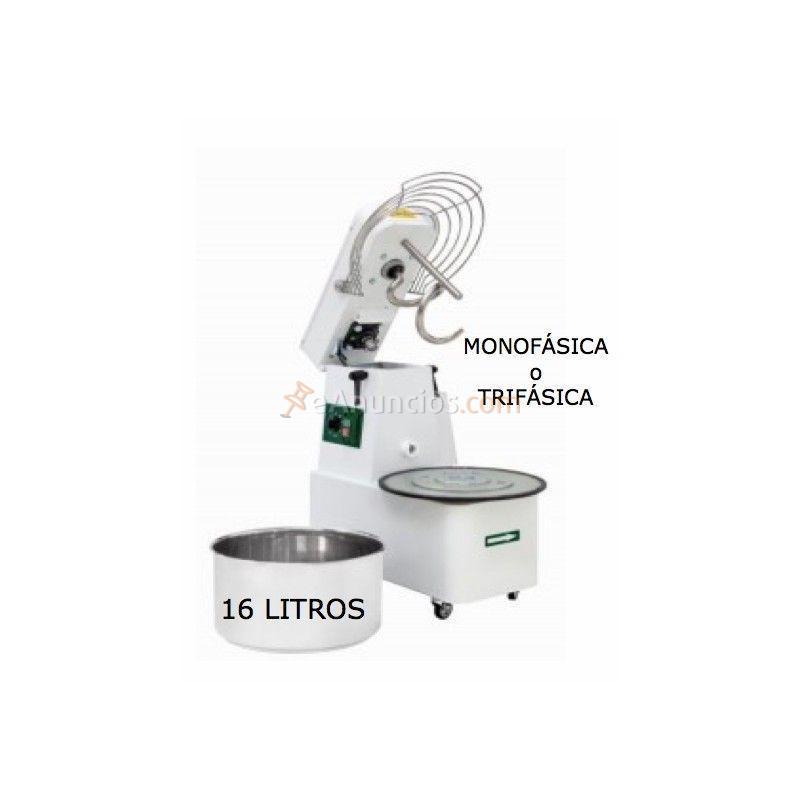 Amasadora extraible de 16 litros