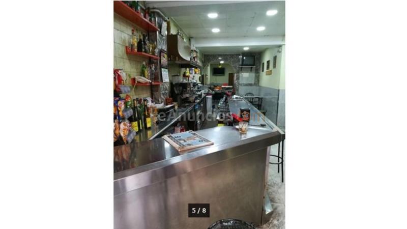 转让 酒吧  地点在torre y bages   ,calle eximinie,28  持有c3 的经营