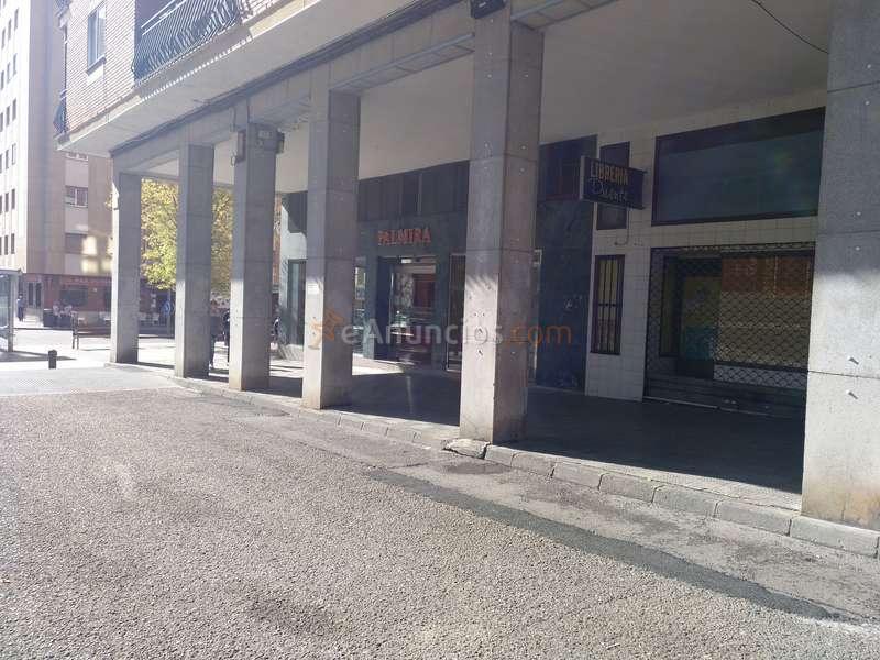 Salamanca (Garrido ) local venta 45 m2+ 20m2. 78.000€