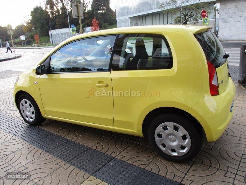 Seat Mii 1.0 12v 75cv Style de 2013 con 49.000 Km por 5.950 EUR. en Cantabria