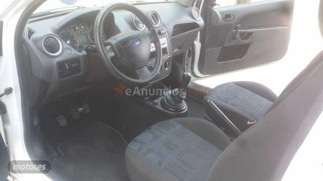 Ford Fiesta 1.6TDCI Sport Sport de 2008 con 326.000 Km por 2.500 EUR. en Madrid