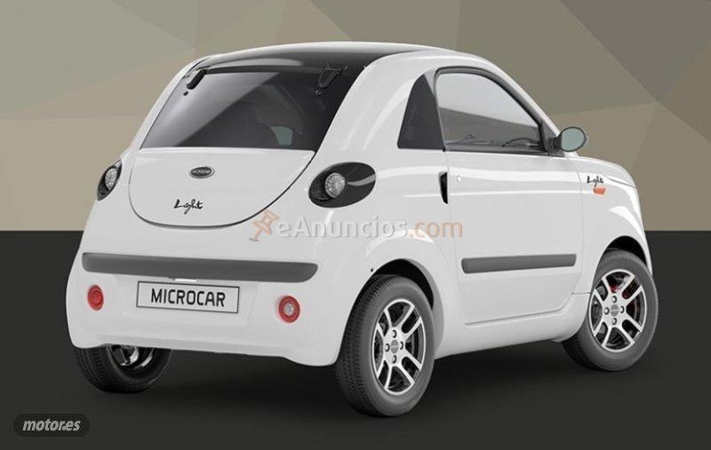 Microcar Due 6 YOUNG DARK & LIGHT por 9.990 EUR. en Salamanca