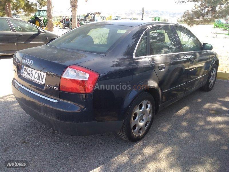 Audi A4 1.9 TDI 130 CV CAJA CAMBIOS AVERIADA.  de 2003 con 113.000 Km por 3.000 EUR. en Murcia