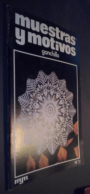 Muestras y motivos. Ganchillo. N 21