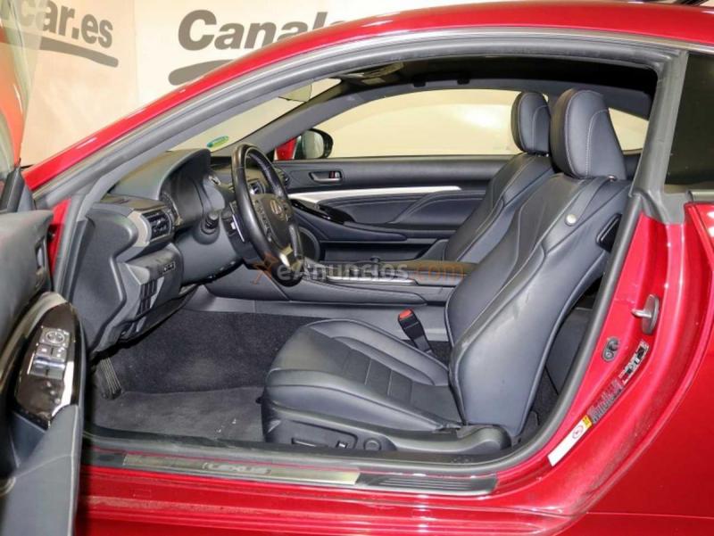 Lexus RC 300h Executive 223CV 