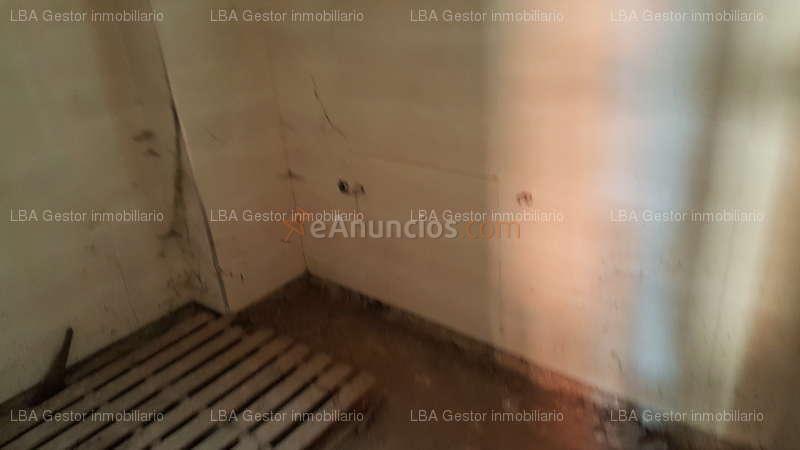 ESTUPENDO LOCAL FRENTE A MULTICINES BOWLING LINARES