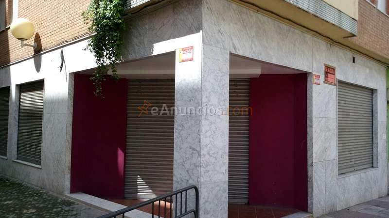 Local comercial en buena zona.